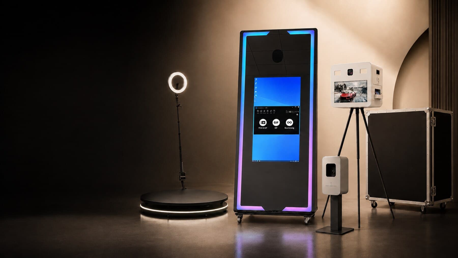 La gamme the photobooth : plateforme 360, miroir 70 pouces, borne sur trépied et flight-case